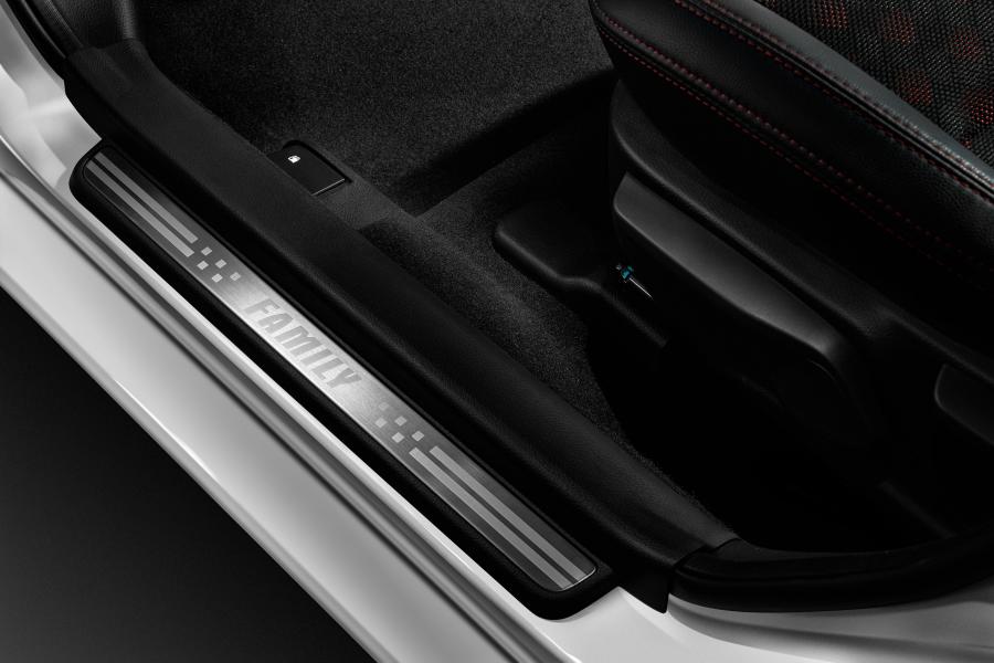 Детали интерьера Haima Family F5 2018 года  (фото 11 из 14)
